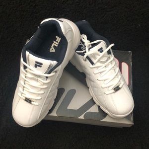 Men's FILA FulCrum White Rubber Shoes NWT Men's FILA FulCrum White Rubber Shoes NWT